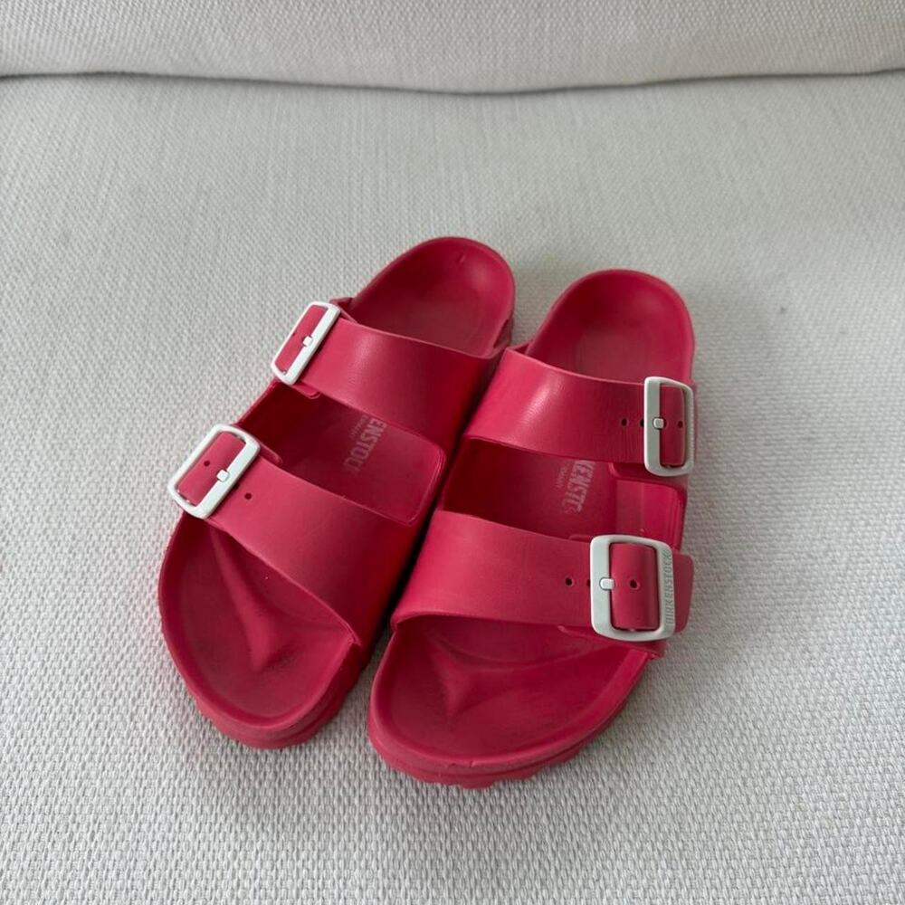 Birkenstock arizona pink sandals hardly